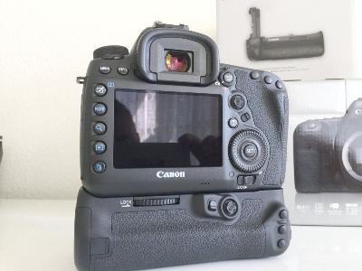 Kamera Canon EOS 5D Mark IV.
